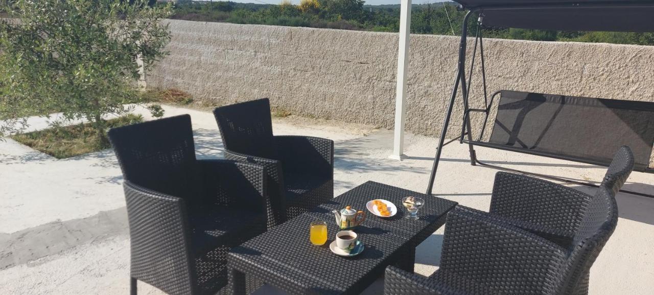 Apartment Stanko Ližnjan Buitenkant foto