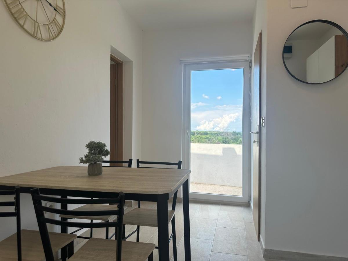 Apartment Stanko Ližnjan Buitenkant foto